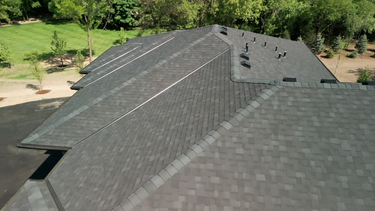 Fast & Reliable Emergency Roof Repairs in Pontoon Beach, IL